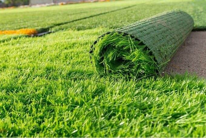 cỏ nhân tạo sân bóng